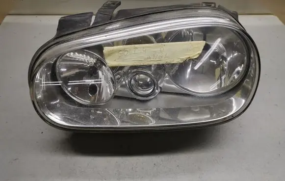 Volkswagen Golf IV Headlight/headlamp 1J2941017A