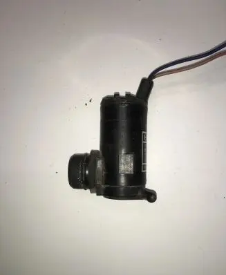 Hyundai Terracan Windscreen/windshield washer pump 98520H1000