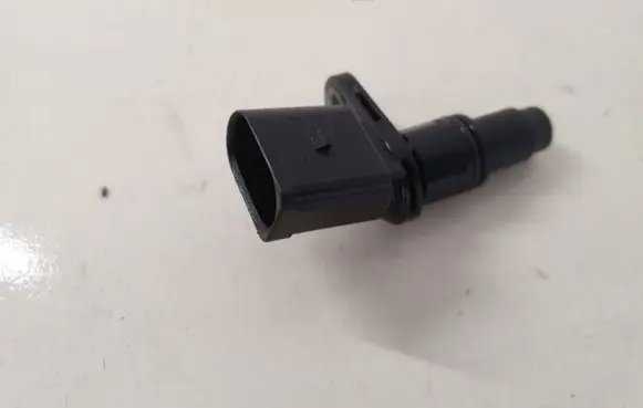 Volkswagen Touareg I Crankshaft position sensor 070907601A