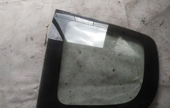 Honda Jazz Rear side window AS2