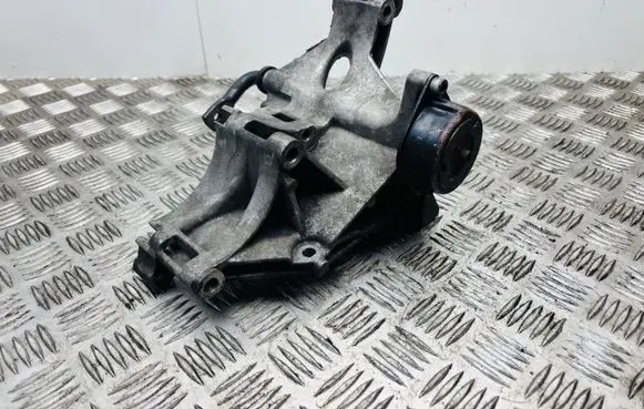 Volkswagen Sharan Generator/alternator bracket 028903143AB