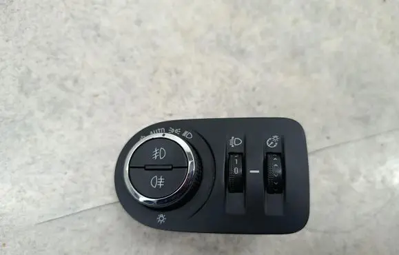 Opel Meriva B Light switch 13294817
