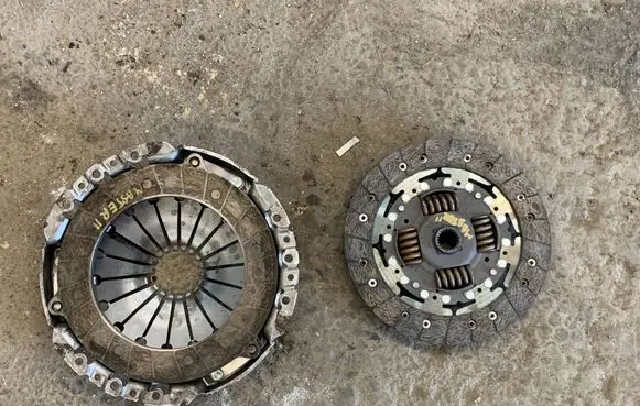 Renault Trafic II (X83) Clutch set kit 324061610 124056510