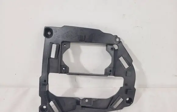 Volvo XC70 Dash center speaker frame 03409736