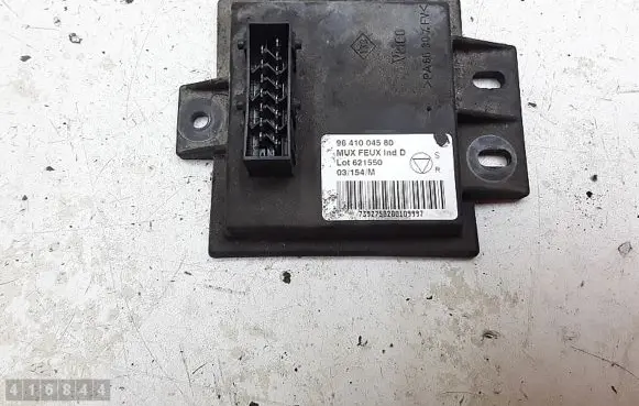 Peugeot 607 Engine control unit/module 9641004580