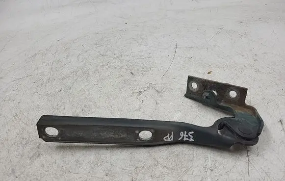 Audi A4 S4 B5 8D Engine bonnet/hood hinges 8D0823302