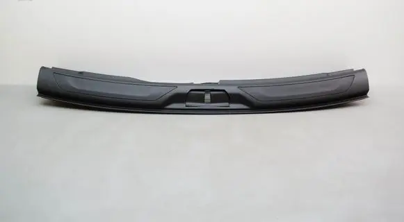 Maserati Levante Trunk/boot sill cover protection 670040106 670042321