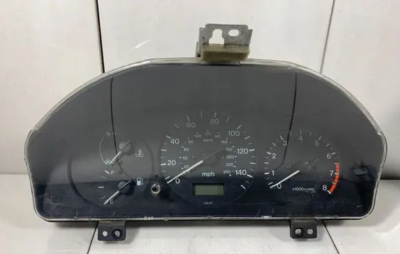 Mazda 626 Speedometer (instrument cluster) FLGE7WD