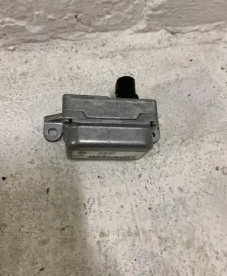 Audi A3 S3 8P ESP acceleration yaw rate sensor 1K0907655A