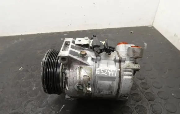 Volvo XC70 Air conditioning (A/C) compressor (pump) 30630921