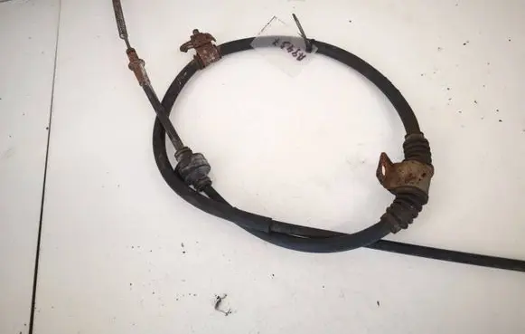 Handbrake/parking brake wiring cable