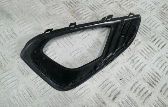 Ford Fiesta Front bumper lower grill H1BB15B217A