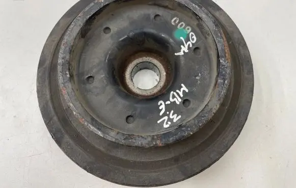 Mercedes-Benz E W211 Crankshaft pulley A6130300003
