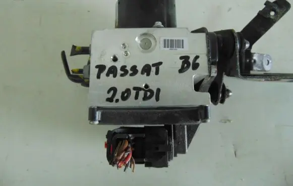 Volkswagen PASSAT B6 ABS Pump 5N0614109CF