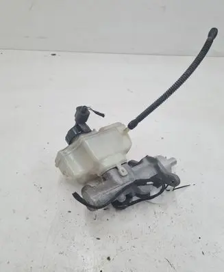 Volkswagen Golf Plus Master brake cylinder 1K1614019F