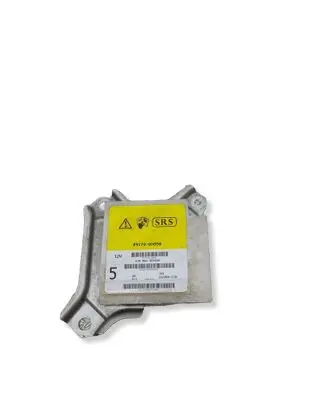 Toyota Aygo AB10 Airbag control unit/module 891700H050 212388110 13910433D