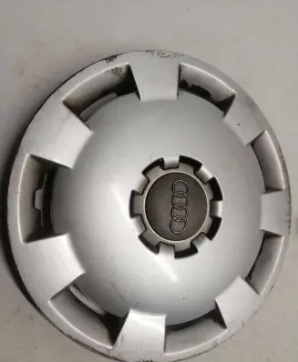 Audi A3 S3 8L R15 wheel hub/cap/trim 8E0601147A