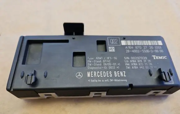 Tailgate/trunk control unit/module