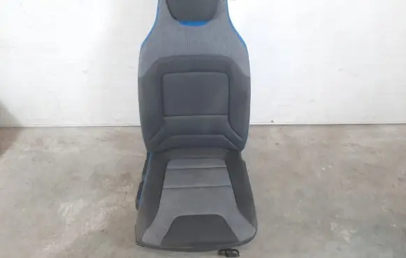Front passenger seat