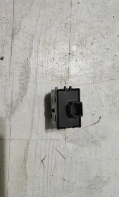Renault Captur Electric window control switch 254218614R