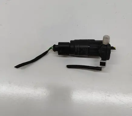Audi Q4 Sportback e-tron Windscreen/windshield washer pump 1K6955651