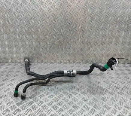 Tesla Model 3 Engine coolant pipe/hose 152149400A 112691600B