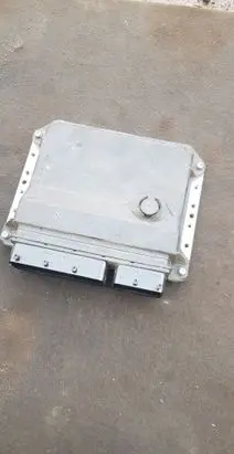 Toyota Auris 150 Engine control unit/module 896610Z250 MB2754001721