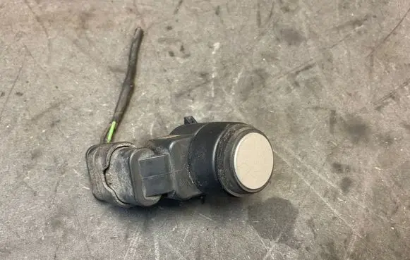BMW 1 E81 E87 Parking PDC sensor 6935597 0263003292