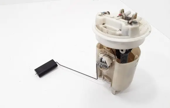 Volvo S40, V40 Fuel level sensor 30617359 09751409908