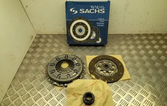 Audi A4 S4 B5 8D Clutch set kit 3082600529