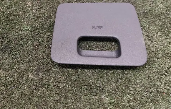 KIA Sportage Fuse box cover 84753CV900WK