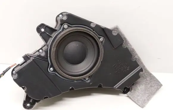 KIA Sportage Subwoofer speaker 963803W000