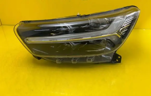Volvo XC40 Headlight/headlamp 32342524