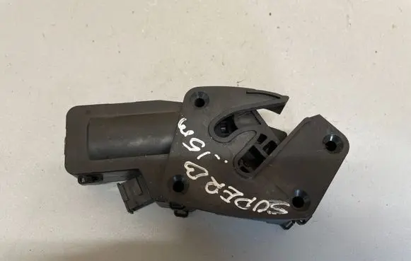 Skoda Superb B6 (3T) Tailgate/trunk/boot lock/catch/latch 3T0827300C