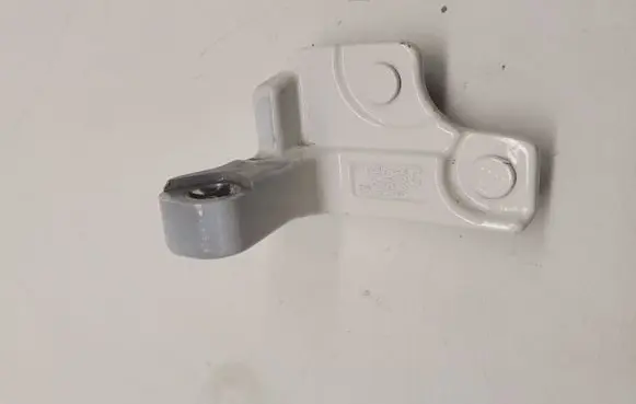 Mercedes-Benz E W213 Rear door lower hinge 1512