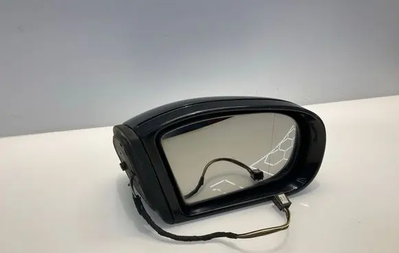 Mercedes-Benz C W203 Front door electric wing mirror