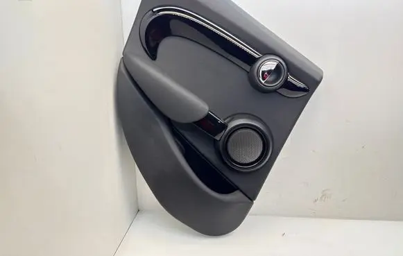 Skoda Octavia Mk3 (5E) Rear door card panel trim 7322701