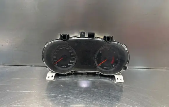 Mitsubishi Outlander Speedometer (instrument cluster) 8100A115 507920H