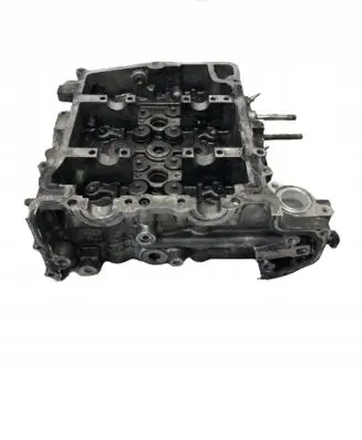 Subaru Legacy Engine head 