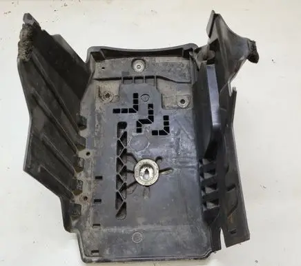 Volvo XC60 Battery tray 31299867