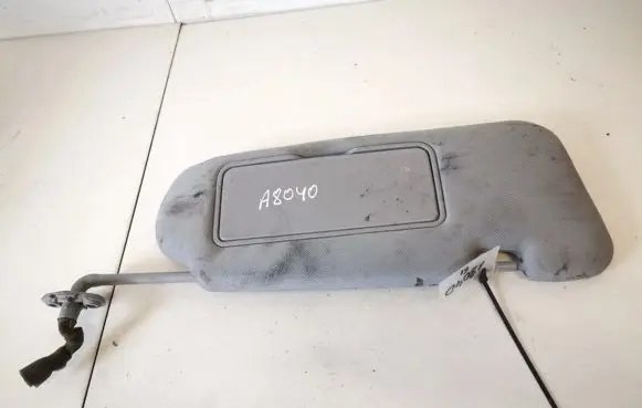 Sun visor