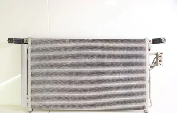 Hyundai Santa Fe A/C cooling radiator (condenser) 940278
