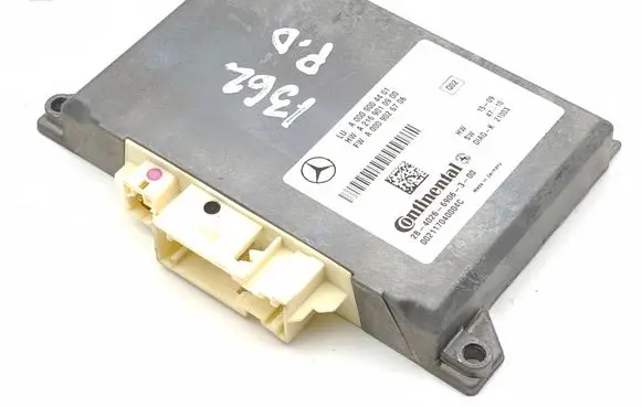 Mercedes-Benz CLS C218 AMG Cruise control unit/module A0009004401 A0009026706 A2169010900