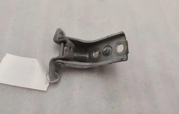 Ford Mustang V Front door upper hinge