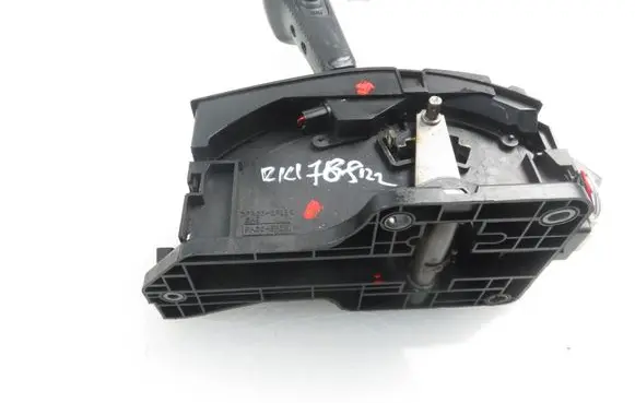 Nissan Pathfinder R50 Gear shifter/selector