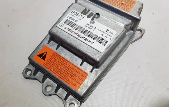 Mercedes-Benz ML W164 Airbag control unit/module 1648207426VVVA A1648207426