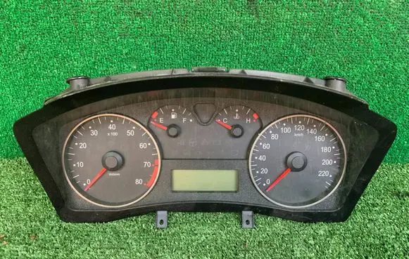 Speedometer (instrument cluster)