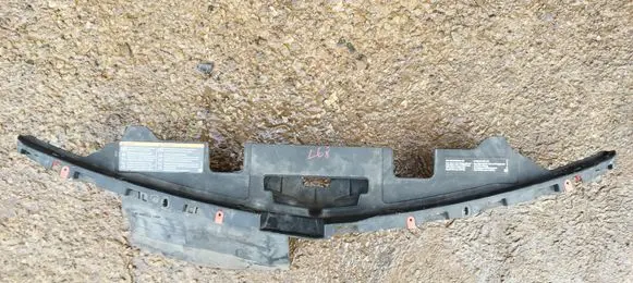Top upper radiator support slam panel