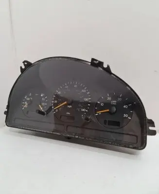 Mercedes-Benz ML W163 Speedometer (instrument cluster) 3319210087