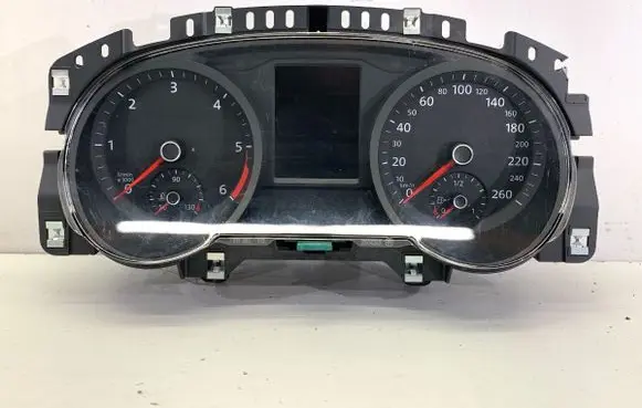 Volkswagen PASSAT B8 Speedometer (instrument cluster) 3G0920751B